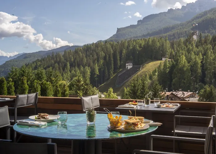 Ξενοδοχείο Faloria Mountain